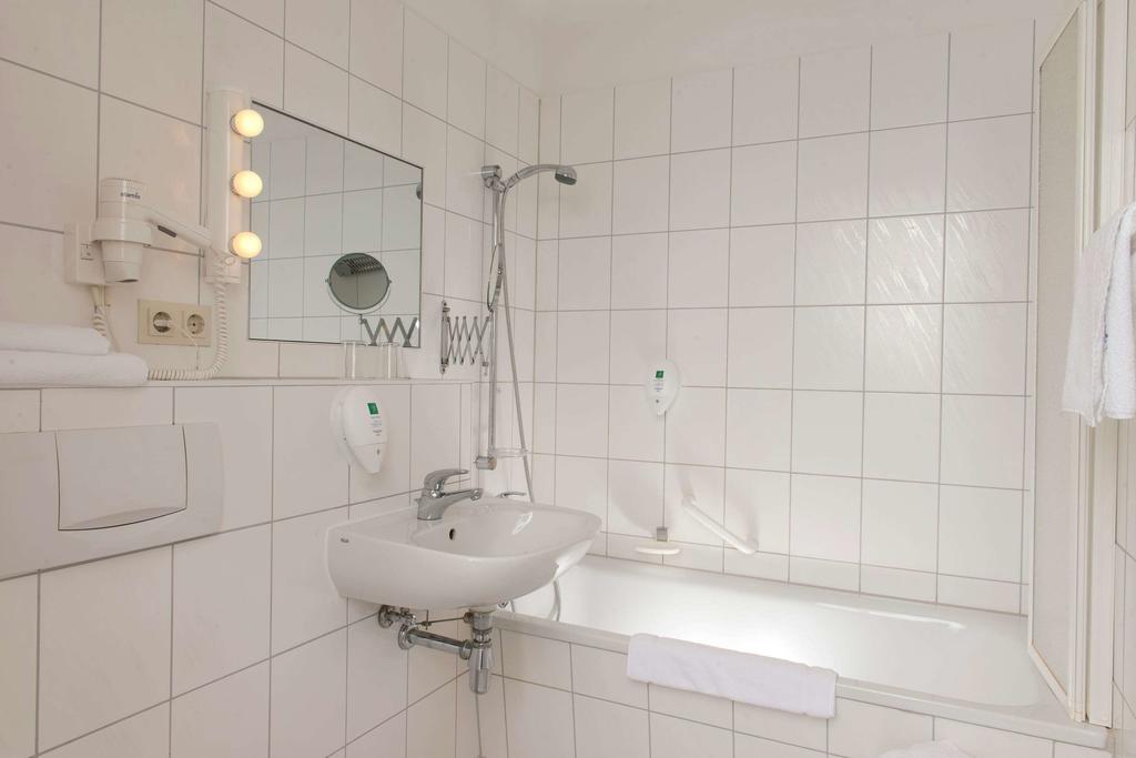 Days Inn Leipzig City Centre Cameră foto